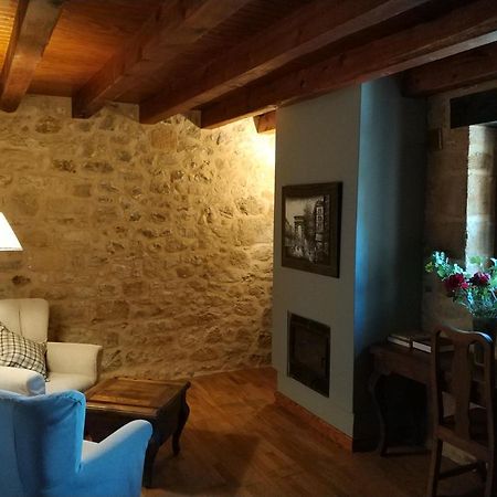 Villanueva la Lastra Posada Torre Palacio La Taxuela מראה חיצוני תמונה